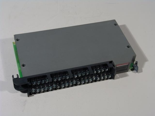 Allen bradley isolated input module 1771-ID16 a