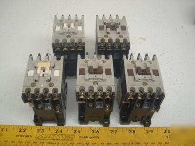 Lot of five (5) allen bradley 4 pole relay 700-F400A1