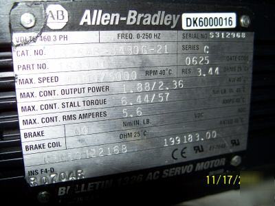 Allen bradley bulletin 1326AB-B430G-21 ac servo motor 