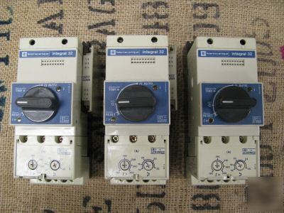 Lot of (3) LD1-LC030.H5 telemecanique 32A starters 