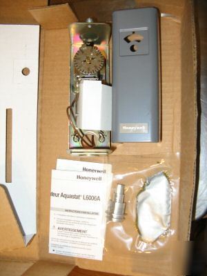 New honeywell L6006A 1145 direct immersion aquastat 