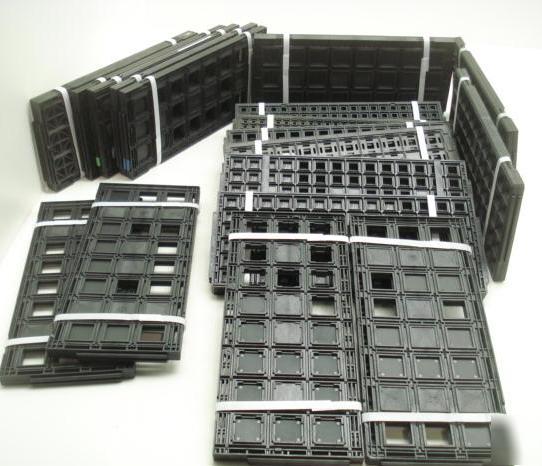 Lot of 15 lbs of various ics in carrying trays