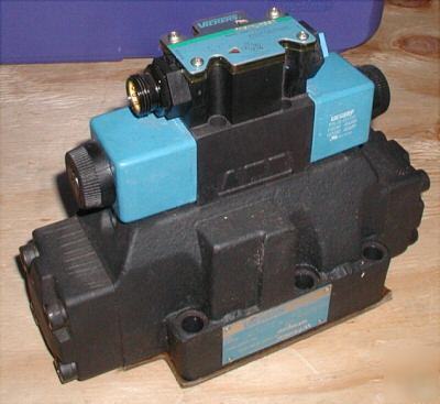 Vickers directional control valve DG5S-8-33C-MPA5WLB530