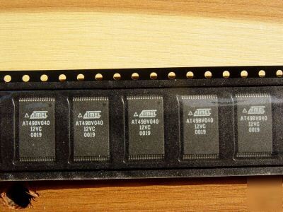 A lot of 5 pcs flash memory ic AT49BV040-12VC