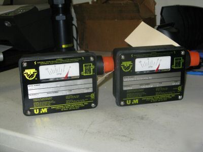 Universal flow monitors WVS10GM-6-A1NR-PC5-4D lot of 2