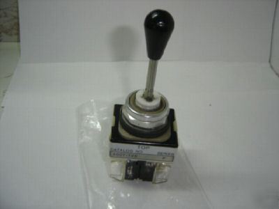 Allen bradley 800T-T2S2D2 hand selector switch