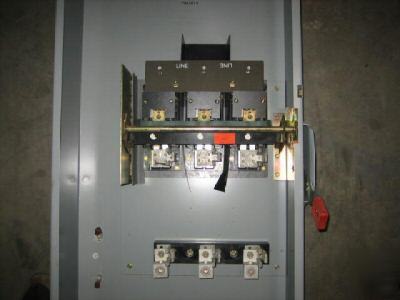 Ge disconnect safety switch 400 amp 600V nema type 3R a