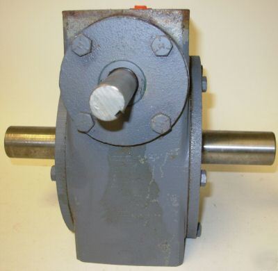 Hub city single reduction worm gear drive reducer 321