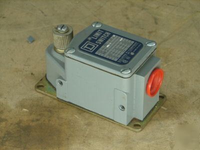 Square d 9007 TUB1 12A limit switch heavy 9007TUB1