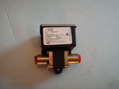 Ue pressure switch series 24-013 