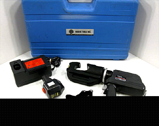 Huskie rec-4510 robo crimp battery operated crimper kit