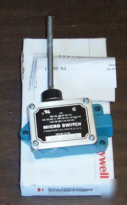 Micro switch BAF1-2RN18-lh BAF12RN18LH