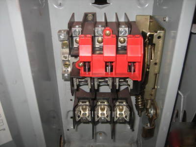 Siemens GF322N disconnect safety switch 60 amp a 240 v