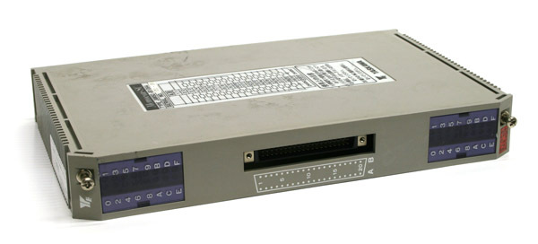 Yaskawa memocon-sc jamsc-B1064 servo control switch plc