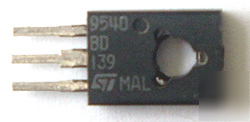 Audio amplifier transistor BD139 ~ npn 80V 1.5A (20)