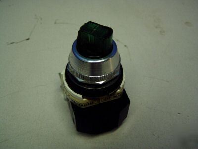 Allen bradley 2 position indicator switch 800T-16HX2KB6