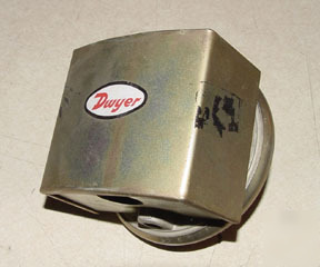 New dwyer pressure switch 1823-5 