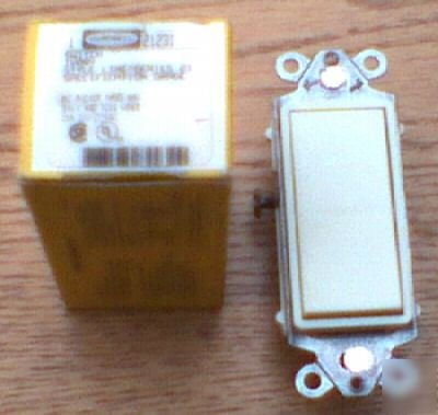 Hubbell HBL2123I 20 amp 120-277 volt rocker switch