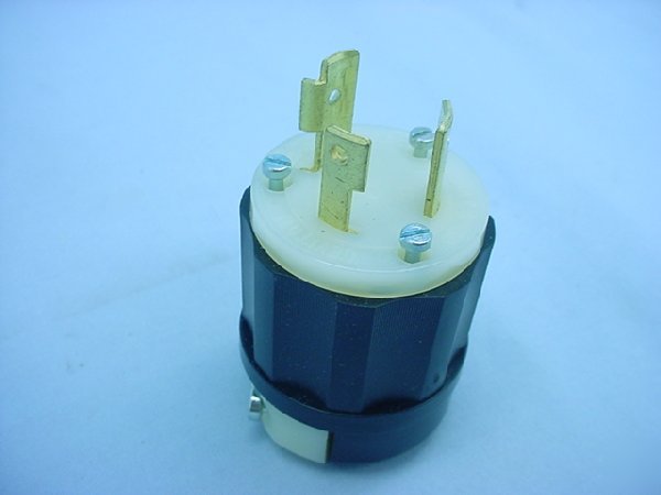 Leviton L8-30 locking plug twist lock 30A 480V 2641