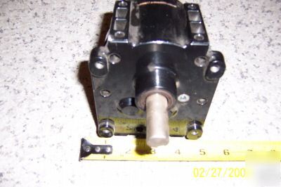 Bison dc gearmotor 24 volt motor gearbox combo 1/10 hp