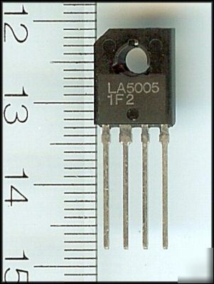 5005 / LA5005 / low saturation voltage regulator