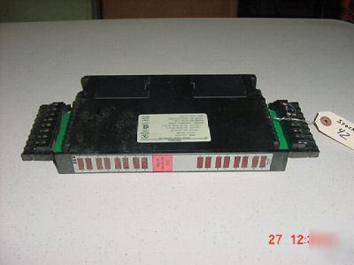 T.i. ti siemens 500-5056 110VAC 32PT output module plc