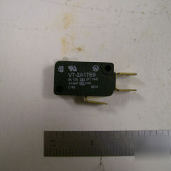 Microswitch basic v-type switch V72A17E9