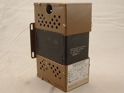 Sola 23-22-112-2 constant voltage transformer cvs