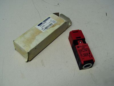 Telemecanique safety interlock switch xcs-PA791 - 