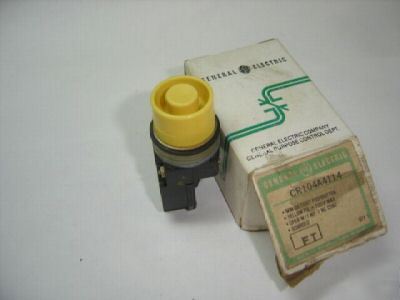 General electric ge CR104A4114 mini oiltight pb yel 