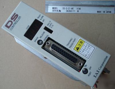 Iai corporation ds-s-C1-mt controller. 