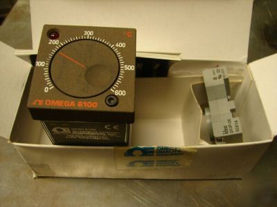 Omega 6132H-p-01600C temperature controller 8 pin