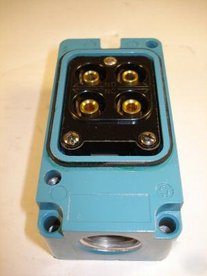 Honeywell terminal block 18PA1