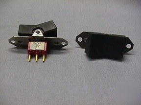 10 c & k #7101 spdt pcb mount rocker switches