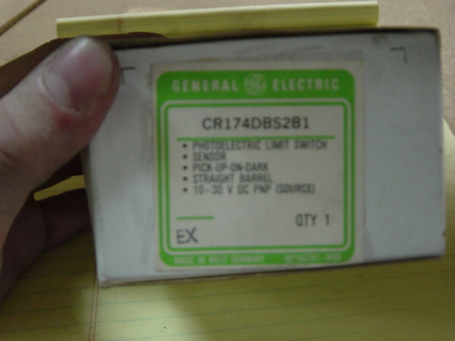 Ge CR174DBS2B1 photoelectric limit switch