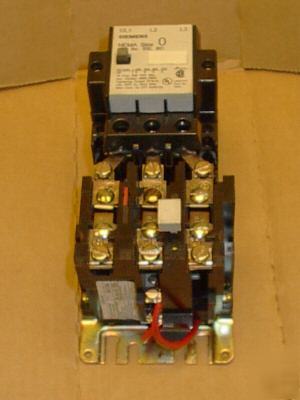 Nema size 0 contactor w/heater for 1HP motor M030