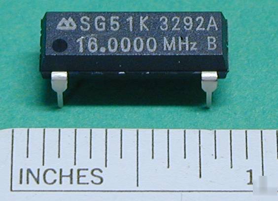 16.000 mhz crystal oscillators 14 dip, lot of 10