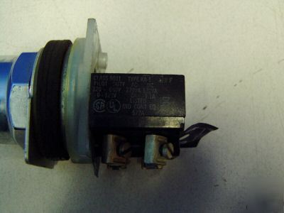 Square d on/off toggle switch m/n: ka-1 - used