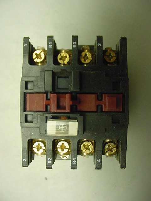 5 telemecanique LC1-D258 contactors 40A 600VAC 220-240V