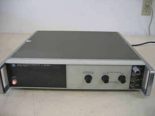 Hp 8444A tracking generator, 1250 mhz