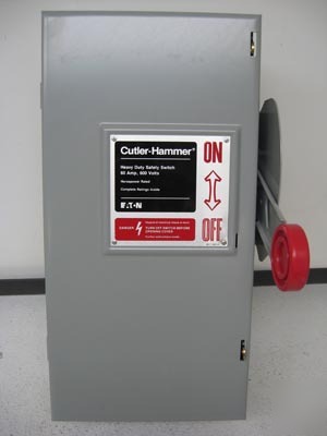 New cutler hammer safety swtich 60 amp DH262FGK 