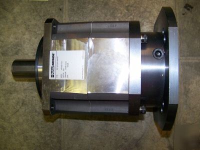 New parker bayside servo hydraulic pump gearmotor PS180