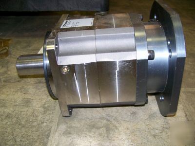 New parker bayside servo hydraulic pump gearmotor PS180