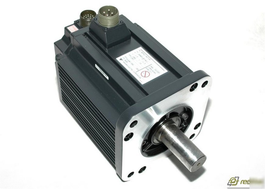 Yaskawa usaged-20-HS11 ac servo motor 1.8 kw 1500 rpm