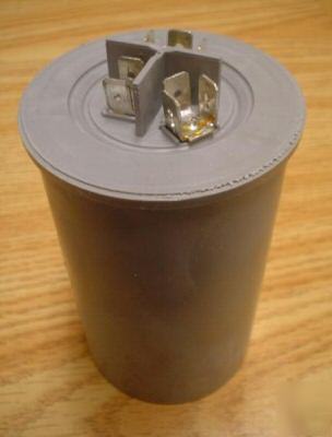 New 1 round 370V 7.5/40UF ac motor run capacitor 