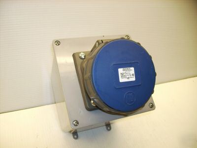 P&s pin & sleeve receptacle HBL360R6W 360R6W 60 amp 250