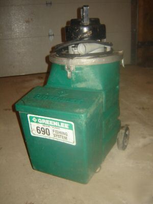 Greenlee 690 blower & vacuum fish tape system