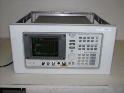 Hp 8592L 9KHZ-22GHZ spectrum analyzer w/ option 043 