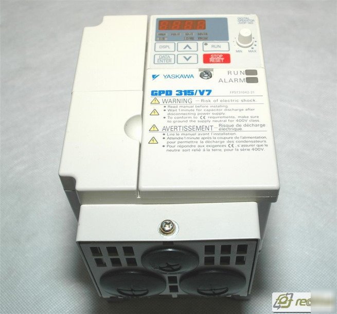 Yaskawa cimr-V7AM42P21GPD 315/V7 460V ac drive 3HP