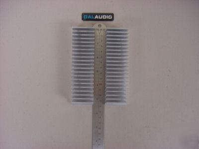 Aluminum heatsink extrusion h:1.5